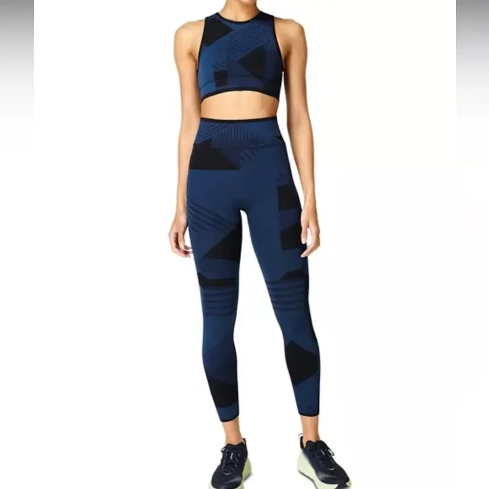 Sweaty Betty Interval Seamless 7/8 Workout Leggings
Navy Blue Block Jacquard M - Picture 4 of 10